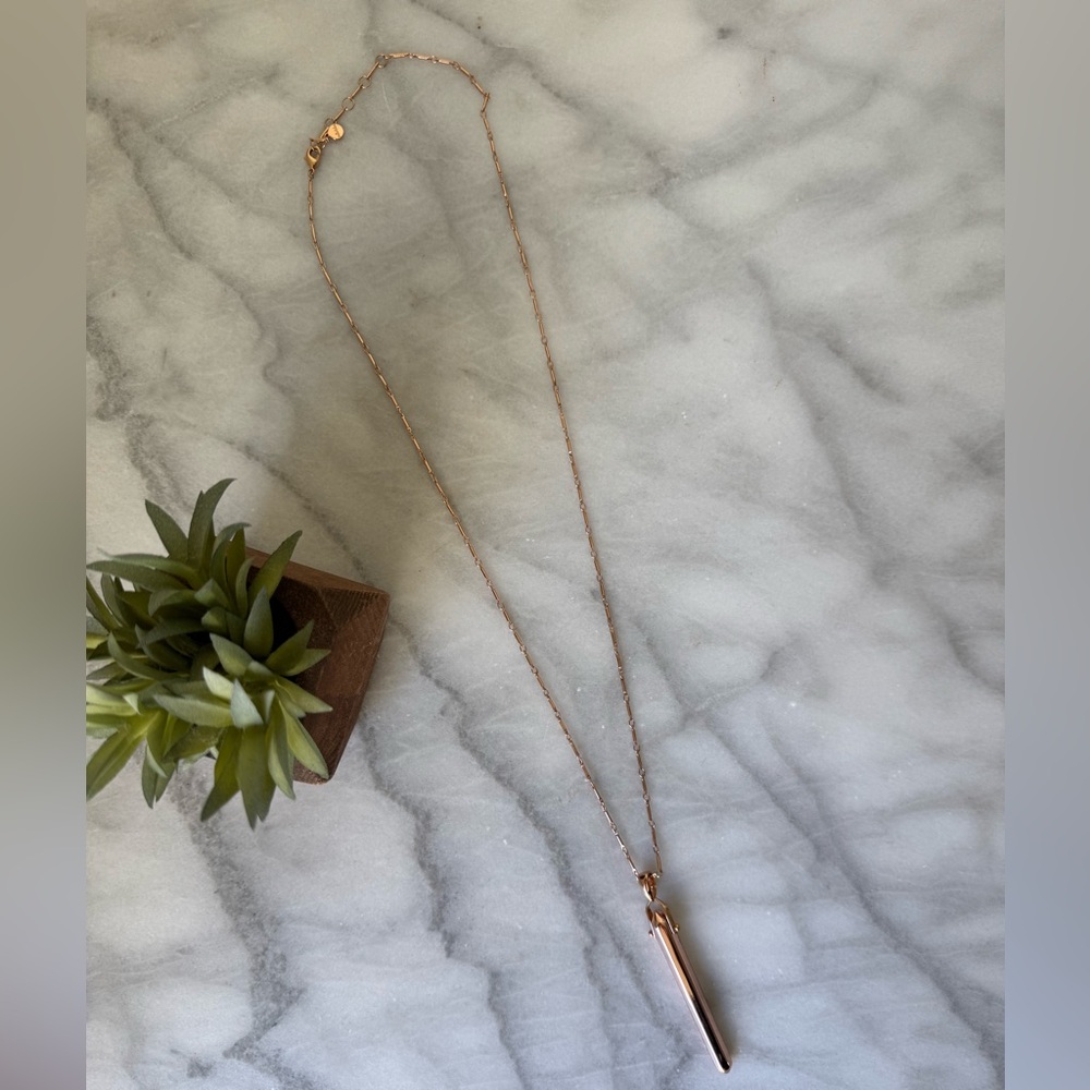 Stella & Dot Rose Gold Rebel Necklace